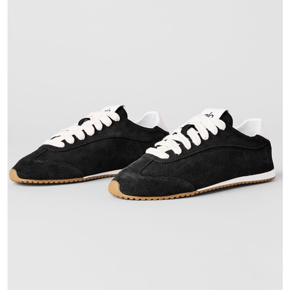 🖤Alo Yoga🖤 Sunset Sneaker In Black - Picture 1 of 8